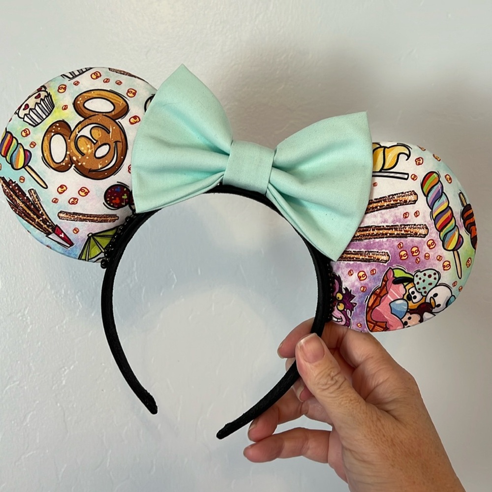 Minnie Mouse Ears